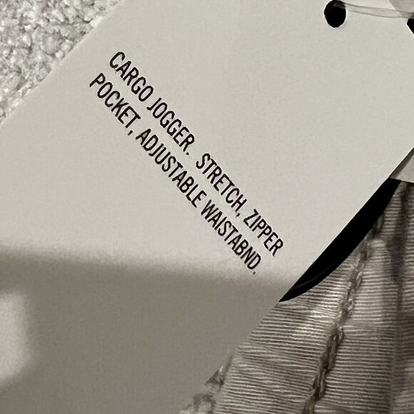 NWT Hollister Cargo Jogger Men’s Large Stretch Khaki Built-in Zipper Pocket - Picture 9 of 13